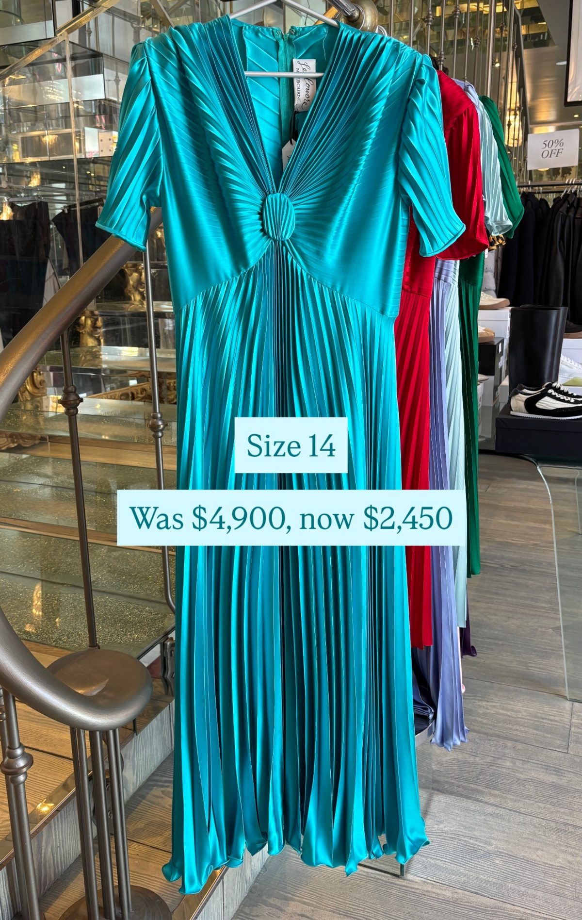Le Louvre Iconic Pleated Model Dress in Aqua