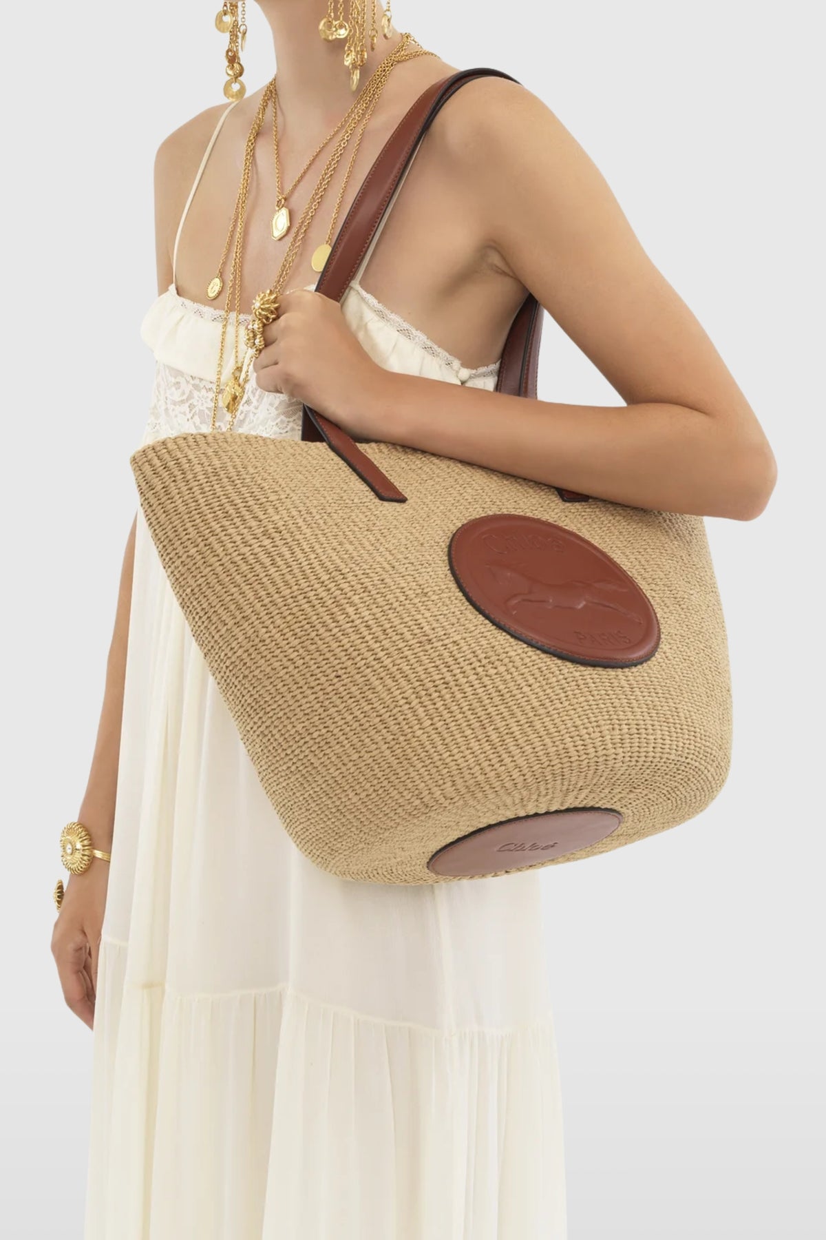 Chloé Raffia &#39;Horse Medal&#39; Basket